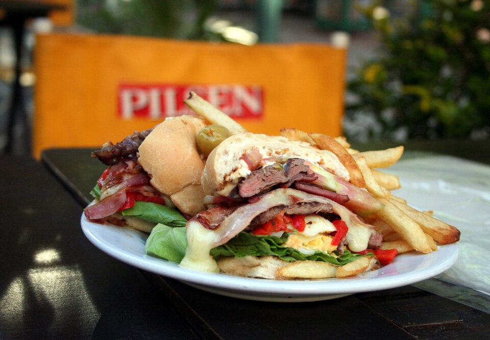 Chivito al plato
